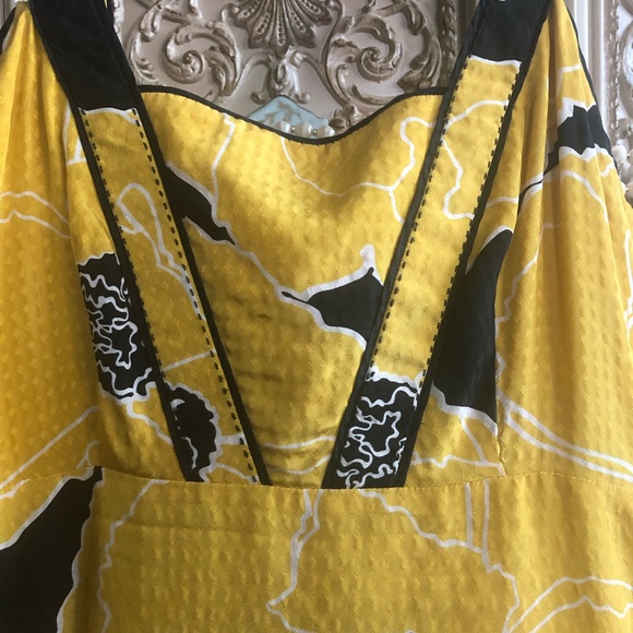 Anthropologie Sundress -Size 6 - Picture 5 of 7